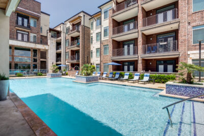 Amara at the Rim Pool and Pavillion