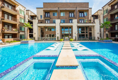 Amara at the Rim Pool and Pavillion