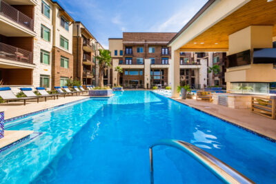 Amara at the Rim Pool and Pavillion